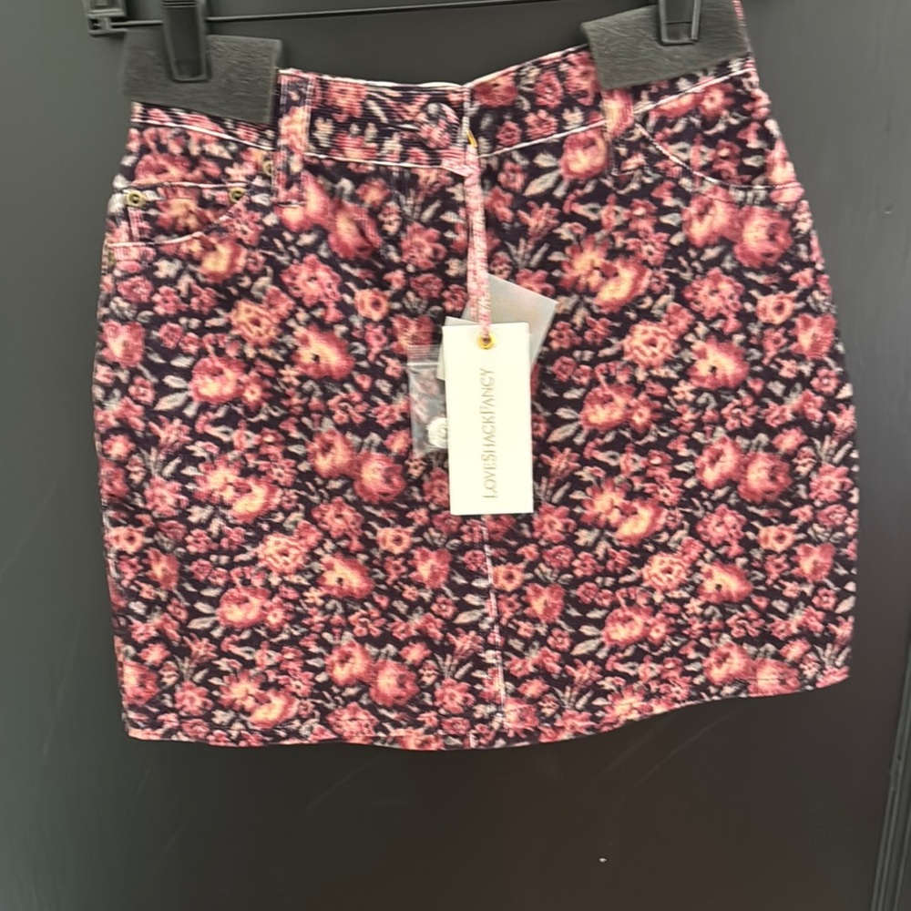 Loveshackfancy  Hollywood skirt in Blushing berries